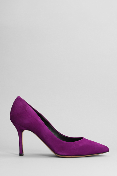 The Seller Pumps In Fuxia Suede