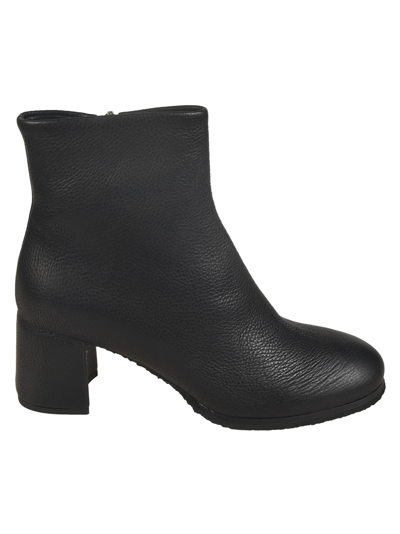 Del Carlo Side Zip Boots In Black