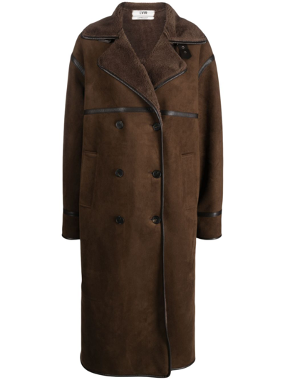 Lvir Shearling-lining Long Coat In Brown