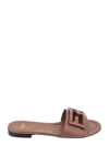 Fendi Baguette Flat Sandals In Moka+moka