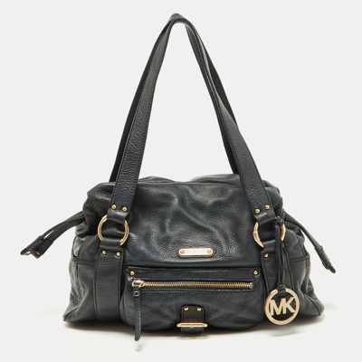 Pre-owned Michael Michael Kors Black Leather Drawstring Shoulder Bag