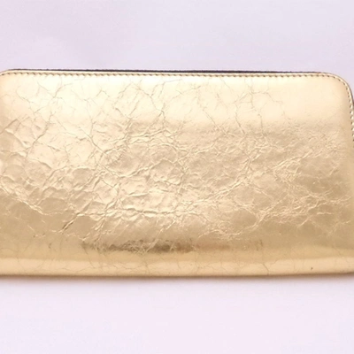 Pre-owned Chanel Coco Mark Gold Leather Wallet  ()