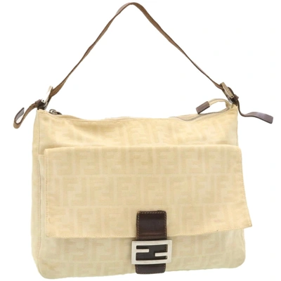 Fendi -- Beige Canvas Shoulder Bag ()