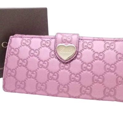 Gucci Purple Leather Wallet  ()