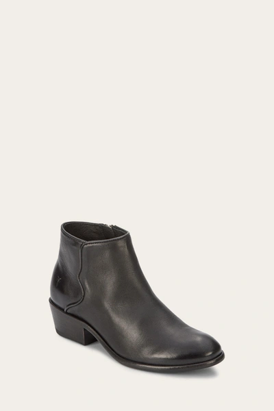 The Frye Company Frye Carson Piping Booties In Black