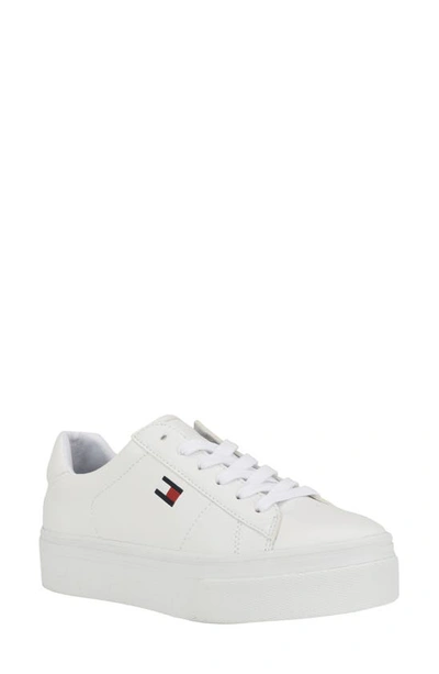 Tommy Hilfiger Bueri Trainer In Bianco