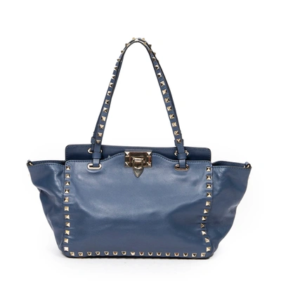 Valentino Garavani Rockstud Medium Tote In Blue