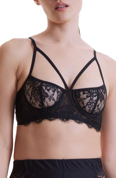 Hanky Panky Triangle Lace Padded Bra