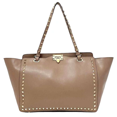 Valentino Garavani Rockstud Pink Leather Tote Bag ()