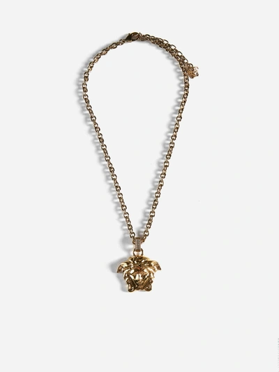 Versace Medusa Pendant Necklace In Oro
