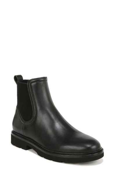 Vince Rue Boots In Black