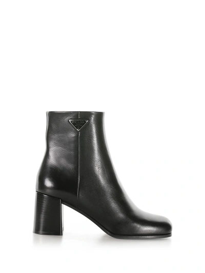 Prada Leather Ankle Boots With Logo In Nero