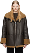 Totême Signature Shearling Jacket Chocolate In 014 Chocolate