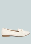 London Rag Abeera Chain Embellished Loafers In White