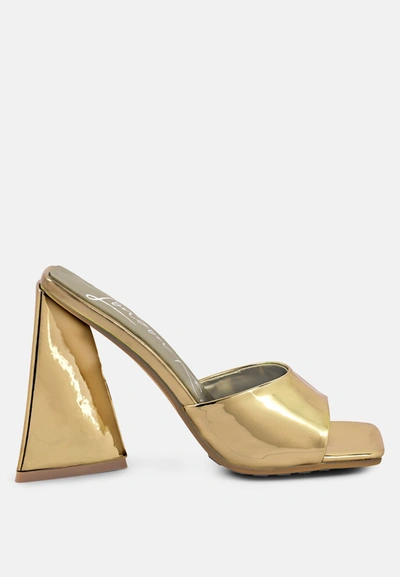 London Rag Lovebug Triangular Block Heel Sandals In Gold