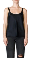 VINCE SILK SCOOP NECK CAMI IN BLACK