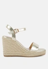 London Rag Augie Woven Wedge Sandals In Gold
