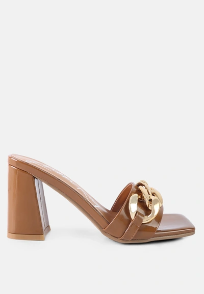 London Rag Playdoll Metal Chain Detail Block Heel Sandal In Macchiato