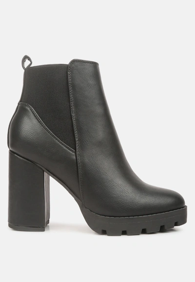 London Rag Bolt Block Heeled Chelsea Boots In Black