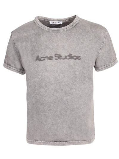 Acne Studios Logo Detailed Crewneck T-shirt In Faded Grey