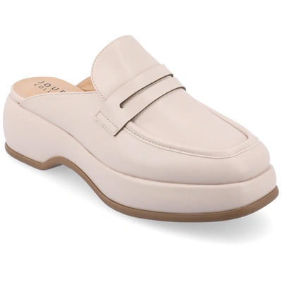 Journee Collection Women's Tru Comfort Foam Antonina Flats In White