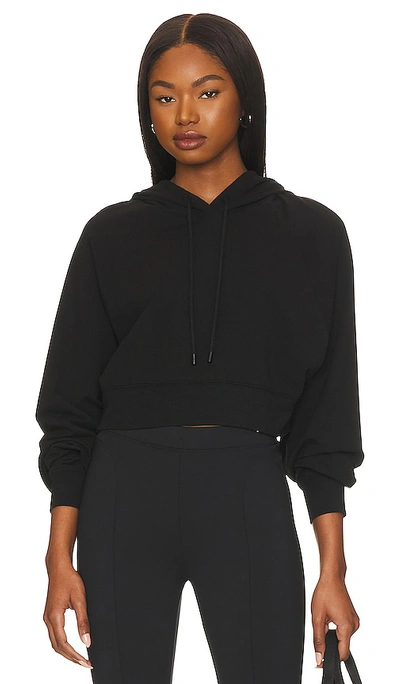 Alo Yoga Micro French Terry Double Take Cropped Hoodie In Black