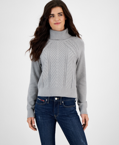 Tommy Jeans Women's Cable-knit Turtleneck Sweater In Medium Heather Grey