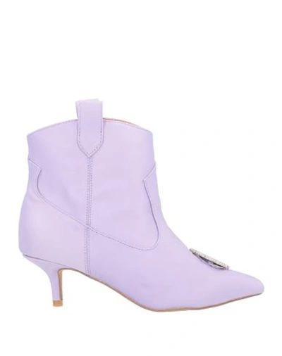 Gaelle Paris Gaëlle Paris Woman Ankle Boots Lilac Size 8 Textile Fibers In Purple