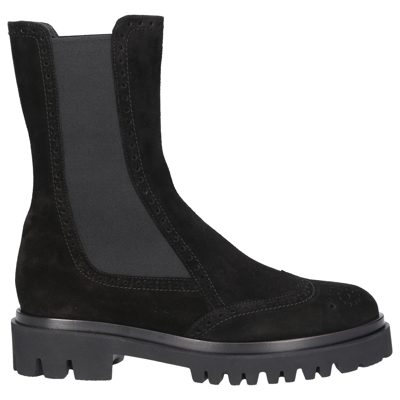 Truman's Chelsea Boots 9299  Suede In Black