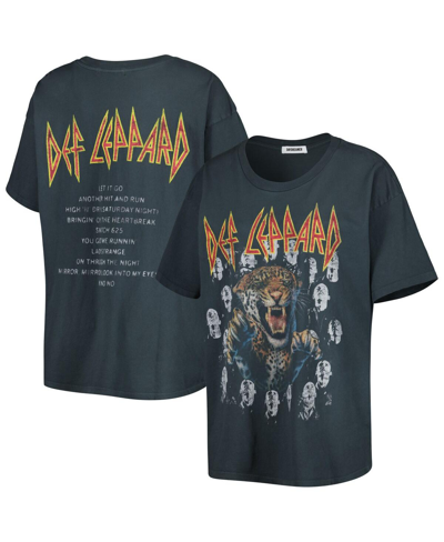 Daydreamer Women's Black Distressed Def Leppard Graphic T-shirt