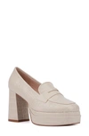 Fashion To Figure Madelyn Croc Embossed Platform Loafer Pump In Bone Croc