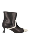 Doop Woman Ankle Boots Black Size 9 Soft Leather
