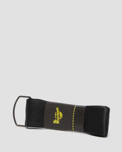 Dr. Martens' 83 Inch Ribbon Shoe Laces (12-14 Eye) In Black