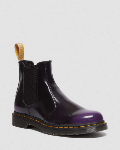Dr. Martens' Vegan 2976 Chelsea Boots In Schwarz/violett