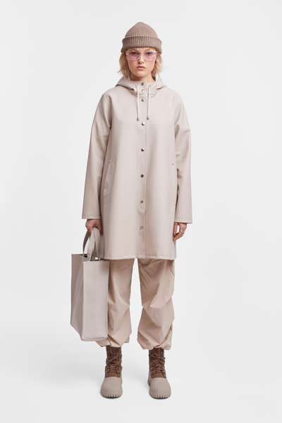 Stutterheim Mosebacke Raincoat In Light Sand