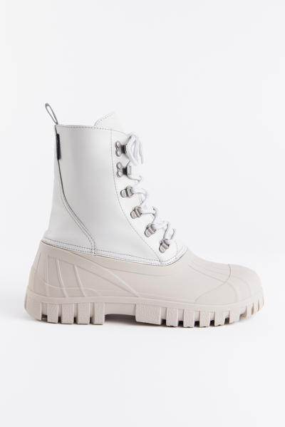 Stutterheim Patrol Boot Leather In Ivory