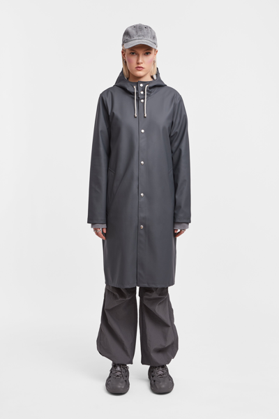 Stutterheim Stockholm Long Raincoat In Charcoal