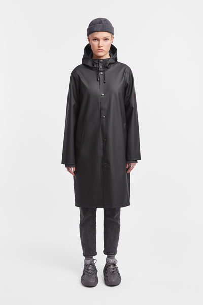 Stutterheim Stockholm Long Print Women Raincoat In Black