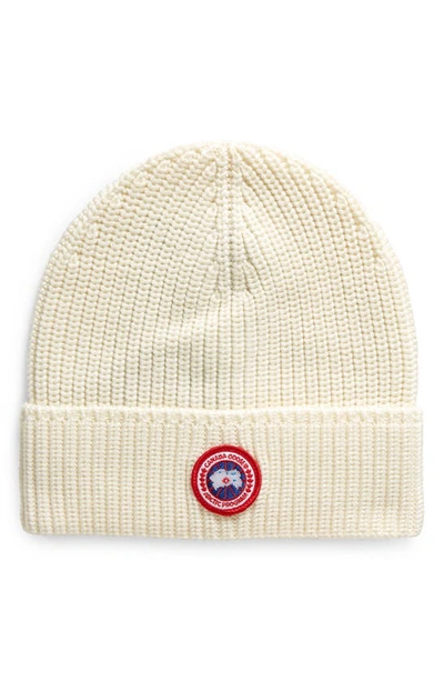 Canada Goose Arctic Disc Ribbed Toque Beanie In Cotton Grass