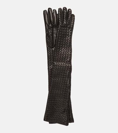 Bottega Veneta Intrecciato Leather Gloves In Brown