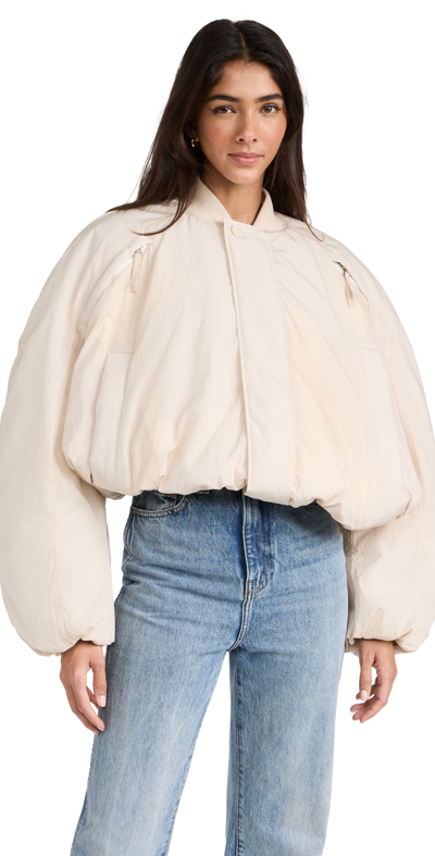 Jacquemus Le Bomber Bahia Cropped Puffer Jacket In White