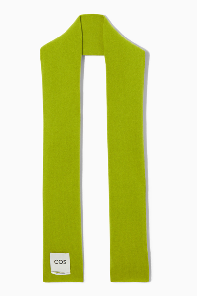 Cos Pure Cashmere Scarf In Green