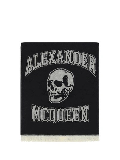 Alexander Mcqueen Skull Scarf In Black/ivory