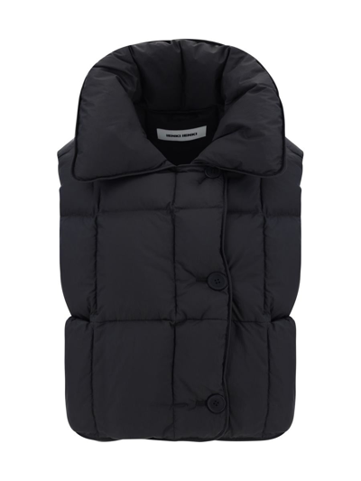 Ienki Ienki Puffer Waistcoat In Black