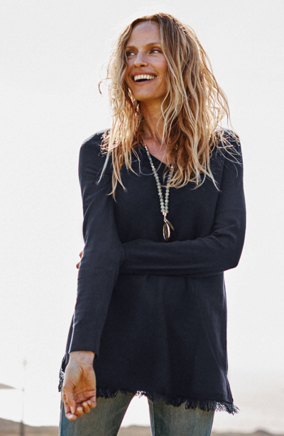 Jjill J.jill Easy Fringed-hem V-neck Tunic In Navy Blue