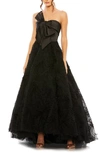 MAC DUGGAL BOW KNOT STRAPLESS TULLE GOWN