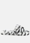 London Rag Snuggle-in Indoor Fur Flats In White