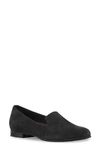 Munro Barb Womens Slip-on Shimmer Loafers In Black