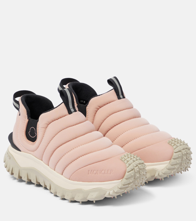 Moncler Trailgrip Après Down-filled Sneakers In Grey,pink