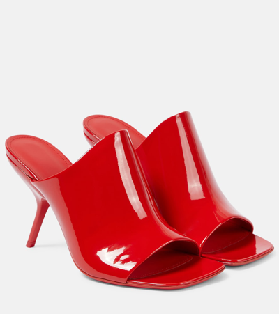 Ferragamo Era Patent Leather Mules In Red